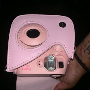 Pink Polaroid camara